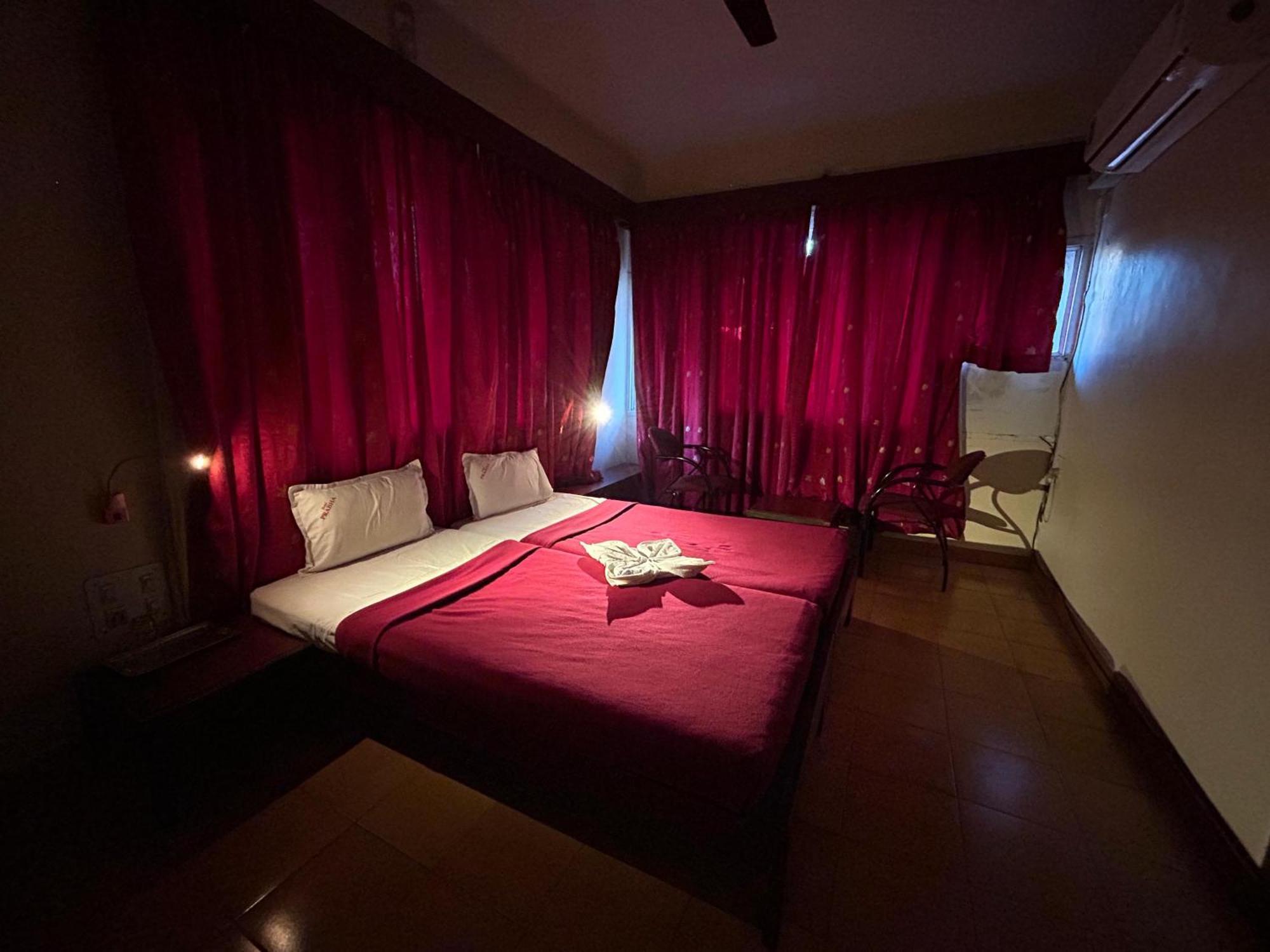 Hotel Prabha Ratnāgiri Εξωτερικό φωτογραφία